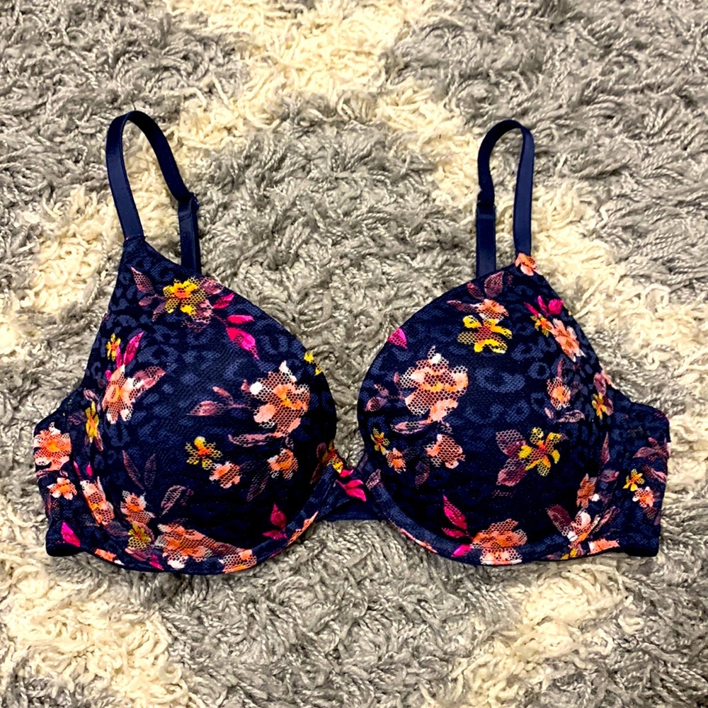 Pink Wear Everywhere push up bra
